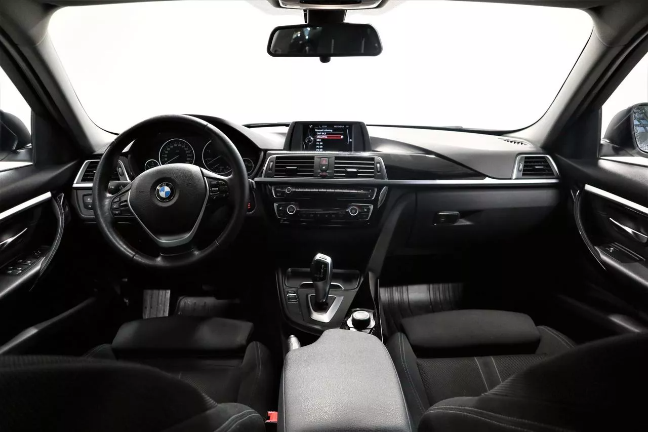 BMW 318d Touring Steptronic, 150hk, 2016