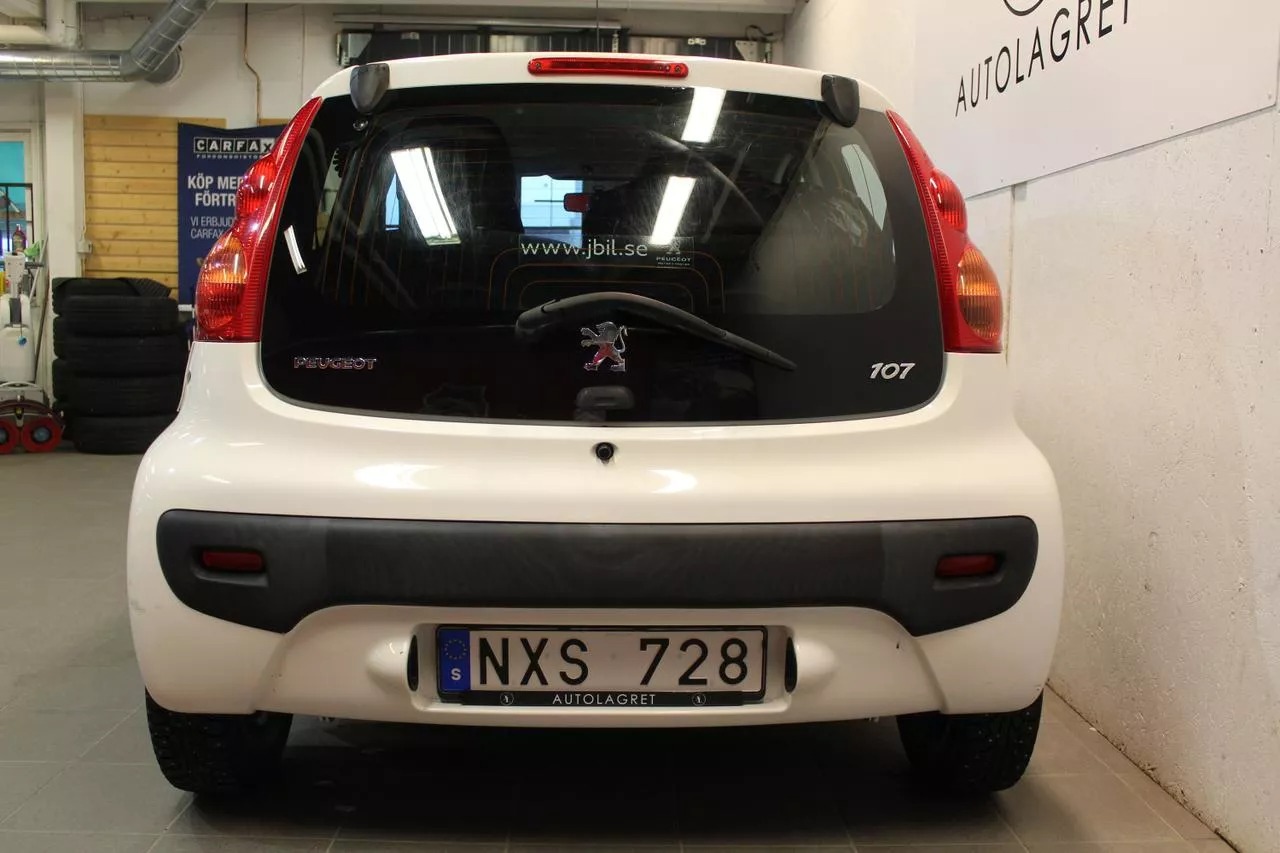 Peugeot 107 5-dörrar 1.0 Manuell, 68hk, 2012