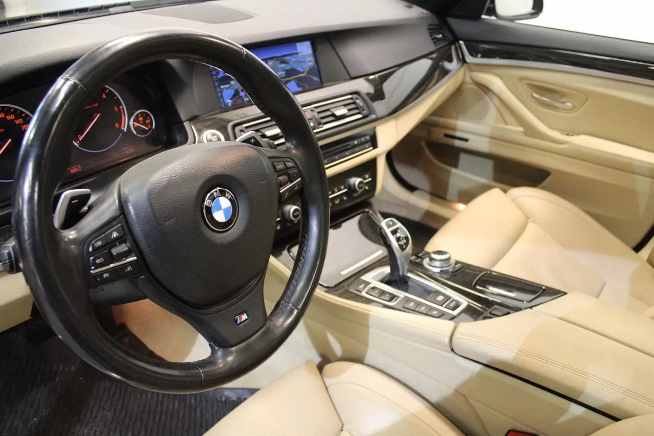 BMW M550d xDrive Touring Steptronic, 381hk, 2013