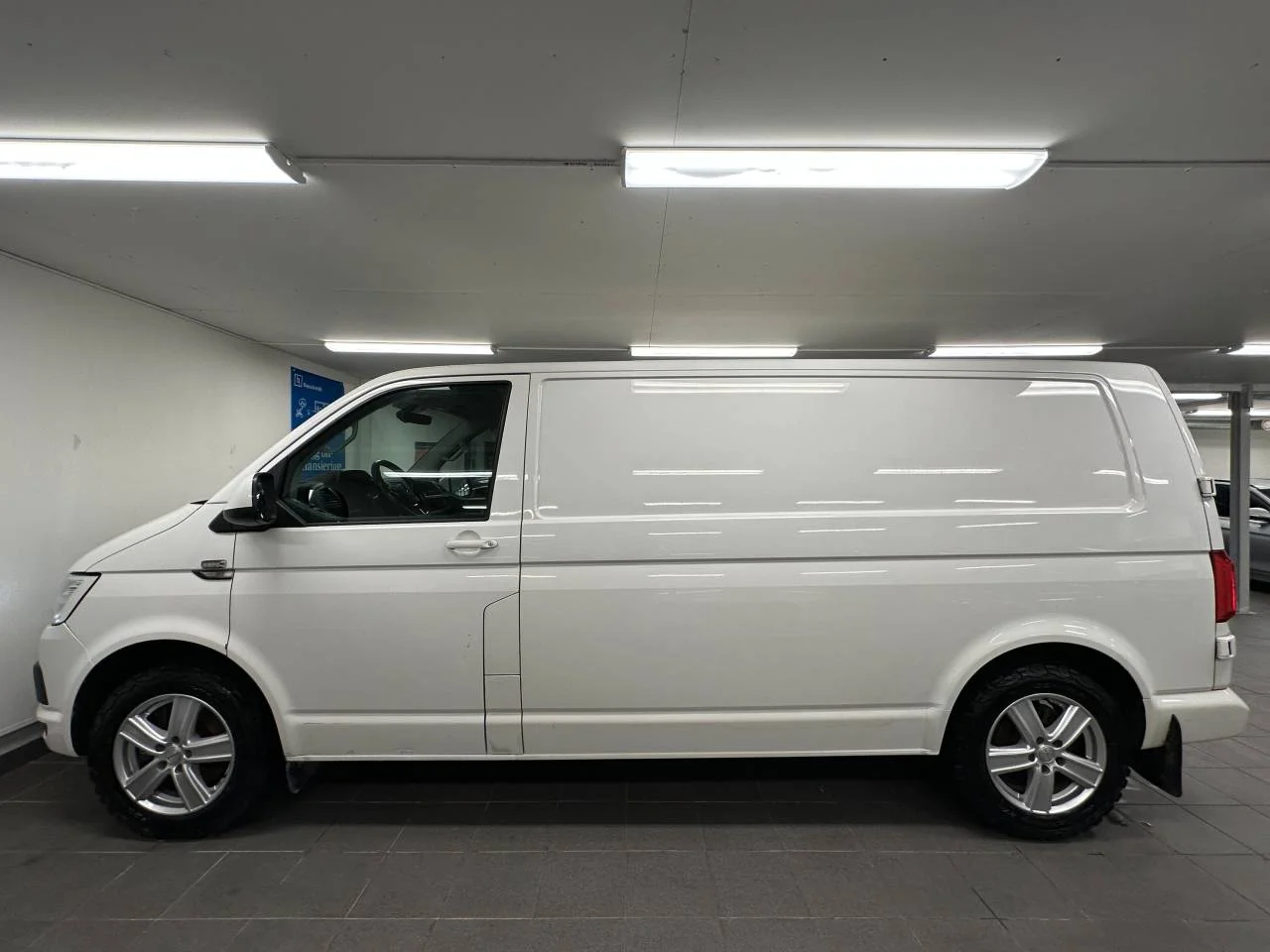 Volkswagen Transporter T30 2.0 TDI 4Motion DSG Sekventiell, 180hk, 2016