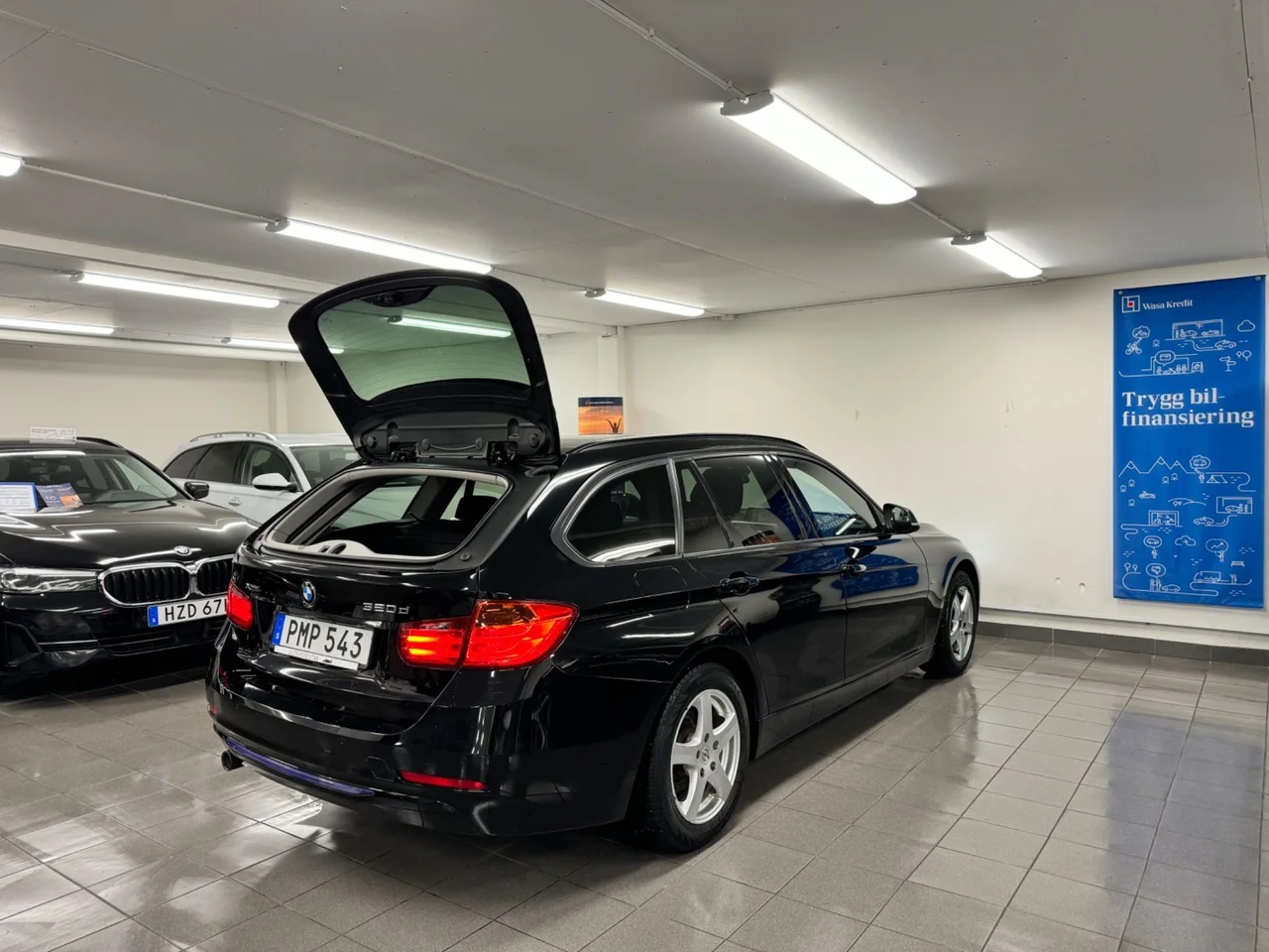 BMW 320d xDrive Touring Steptronic, 184hk, 2014