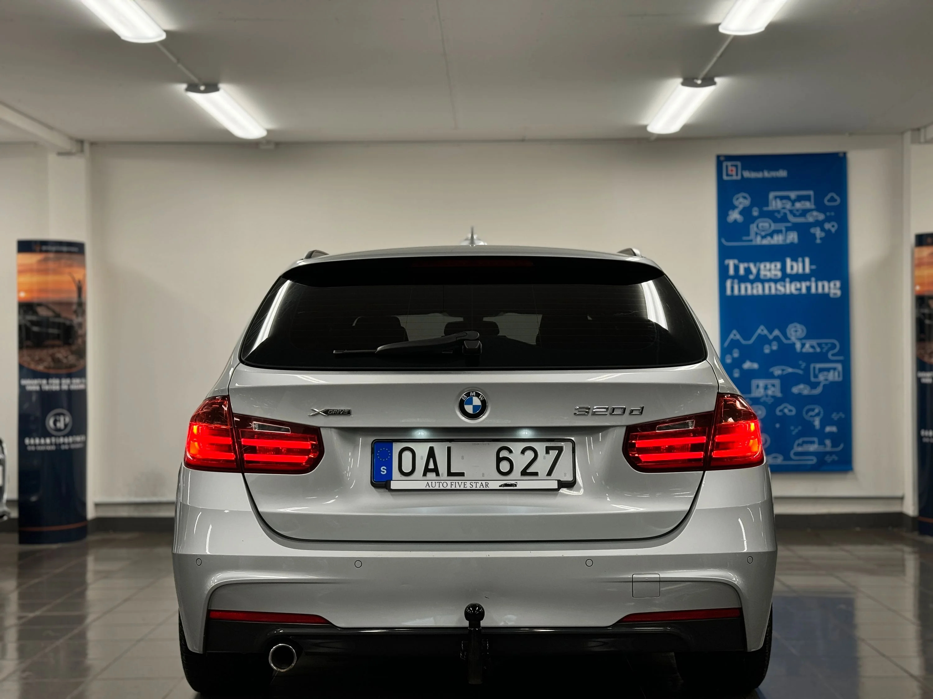 BMW 320d xDrive Touring Steptronic, 184hk, 2014