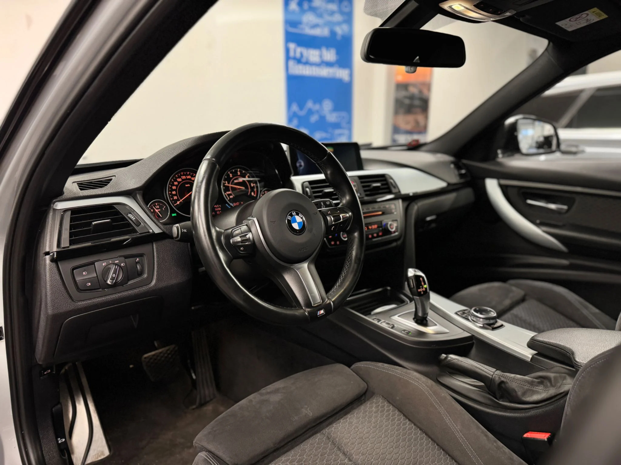 BMW 320d xDrive Touring Steptronic, 184hk, 2014