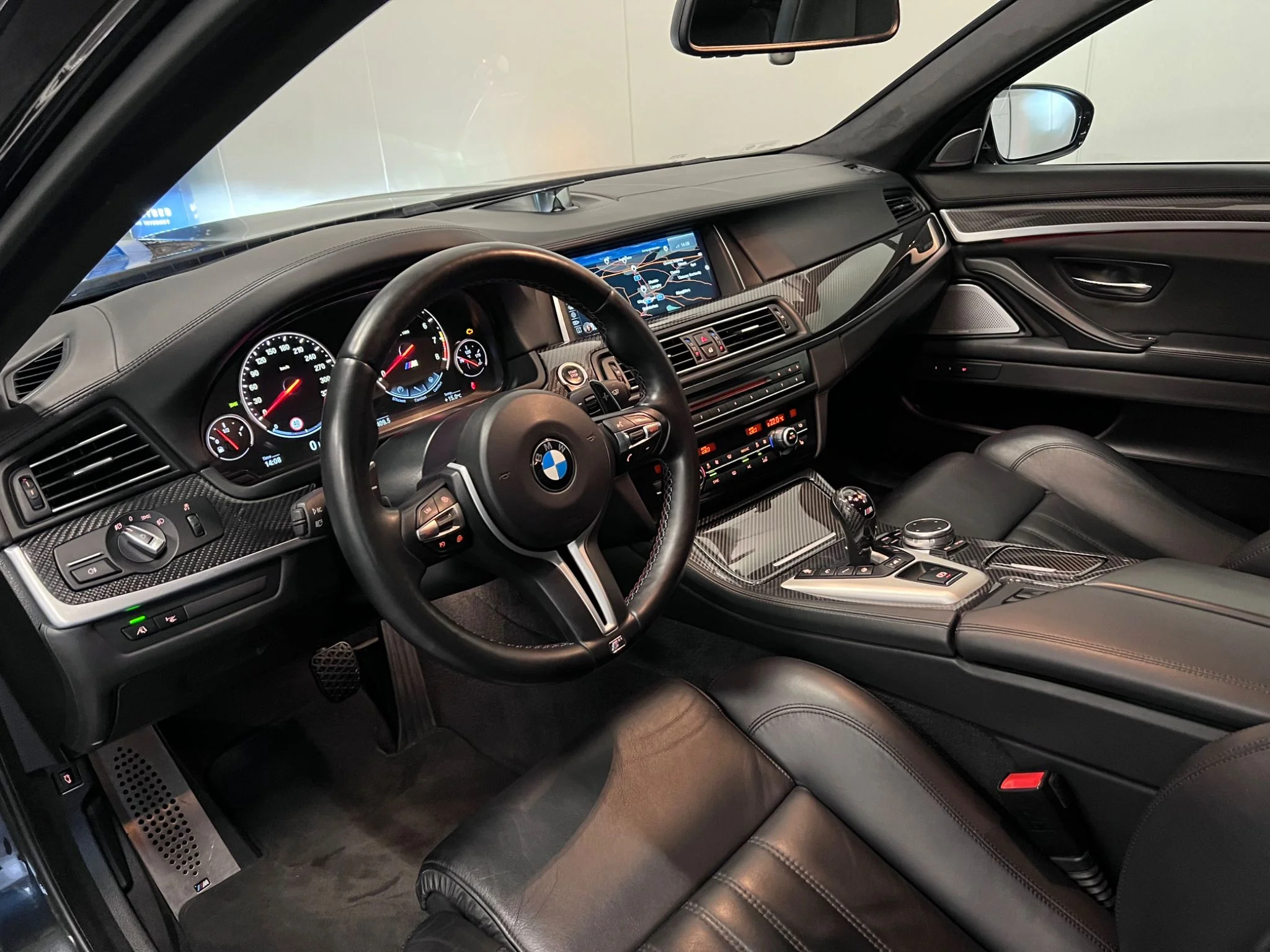 BMW M5 DCT, 560hk, 2015