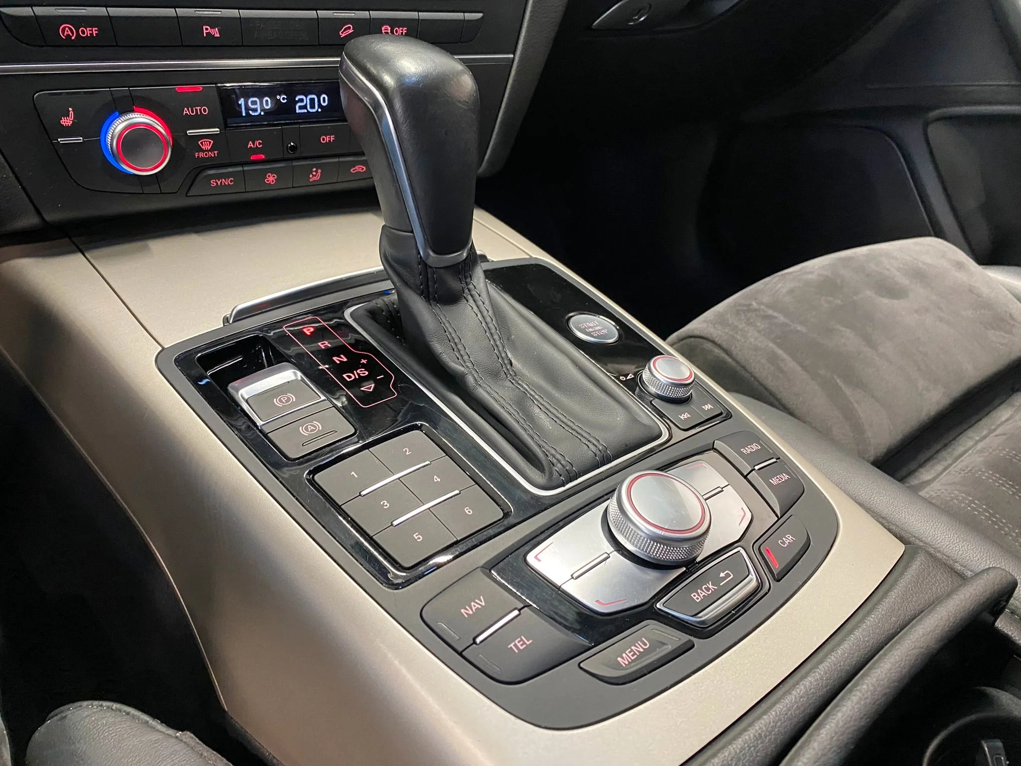 Audi A6 allroad quattro 3.0 TDI V6 clean diesel quattro S Tronic, 218hk, 2016