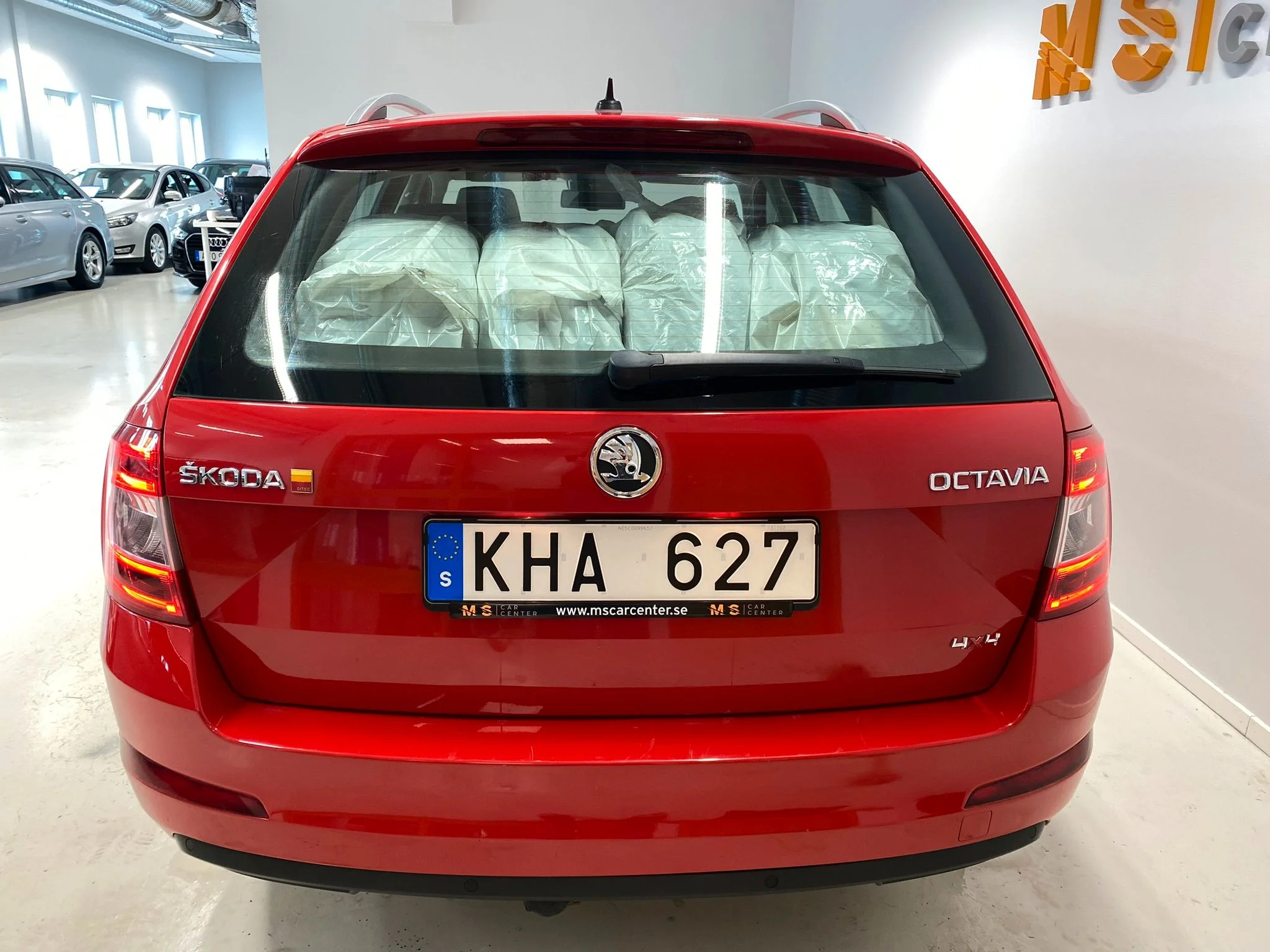 Škoda Octavia Kombi 1.8 TSI 4x4 DSG Sekventiell, 180hk, 2014