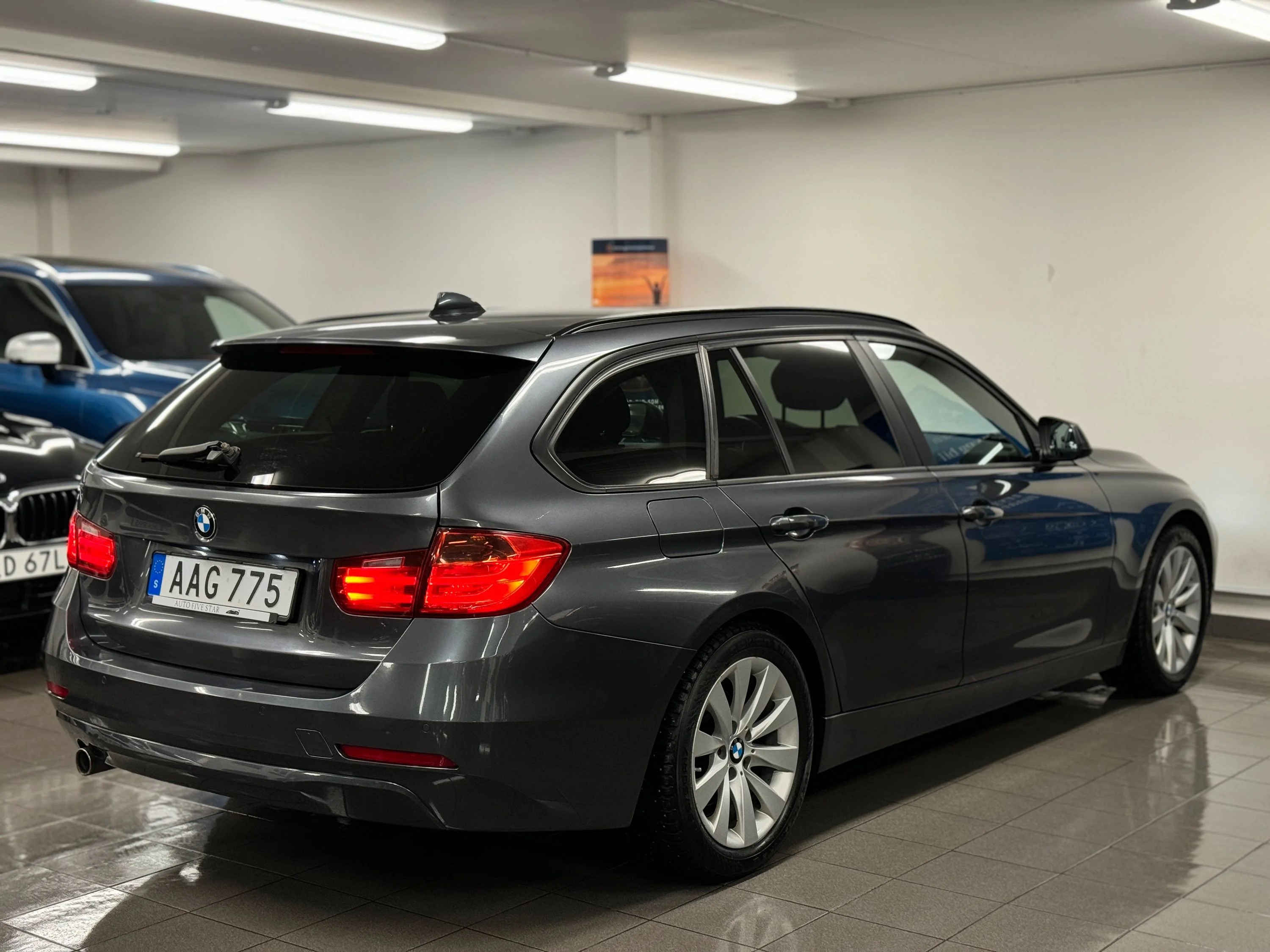 BMW 320d Touring Steptronic, 184hk, 2013