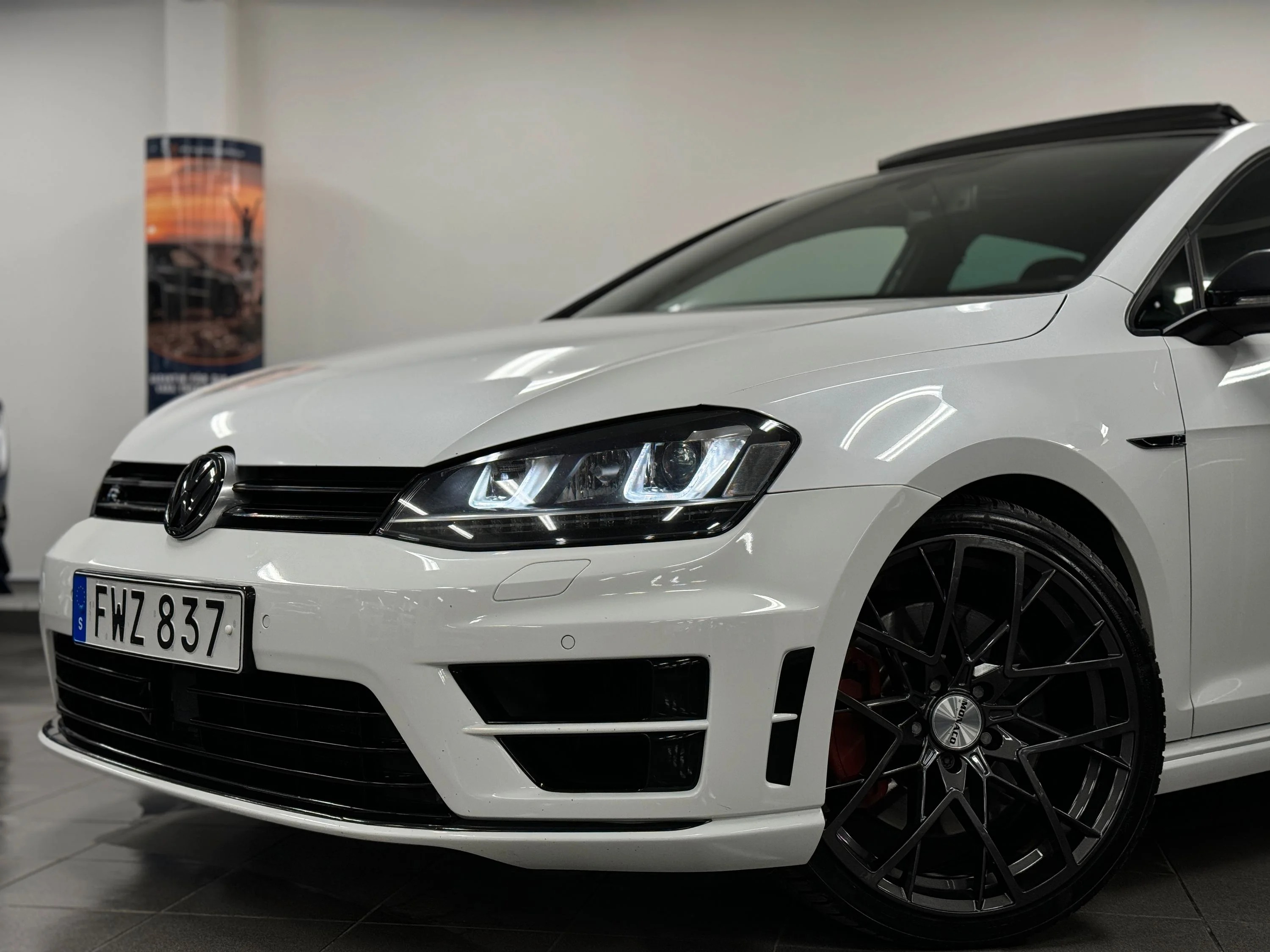 Volkswagen Golf 5-dörrars R DSG Sekventiell, 300hk, 2015